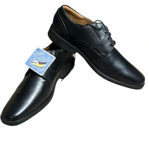 Clark’s leather shoes.9.5W, NEW!black Oxford ,Clarkslite low , career ,event